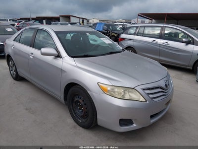 TOYOTA CAMRY 2011