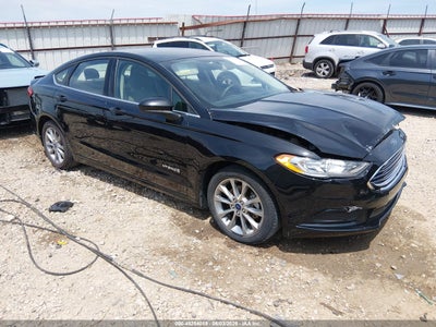 FORD FUSION HYBRID 2017