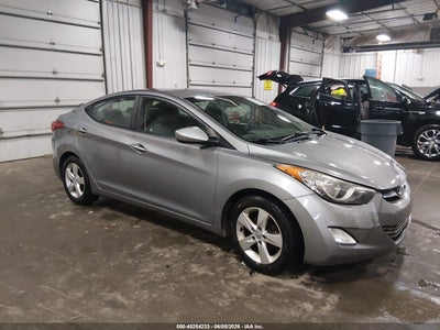 HYUNDAI ELANTRA 2013