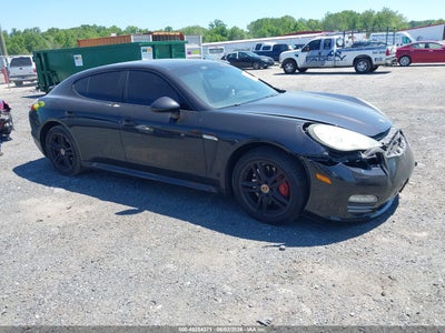 PORSCHE PANAMERA 2010