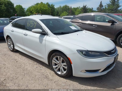 CHRYSLER 200 2015
