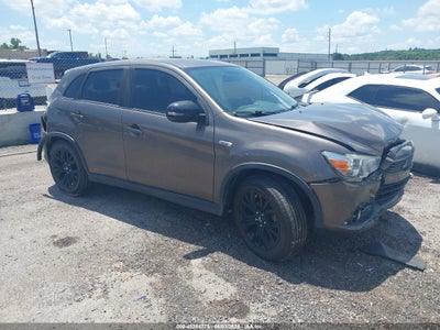 MITSUBISHI OUTLANDER SPORT 2017