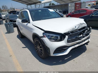 MERCEDES-BENZ GLC 300 2022