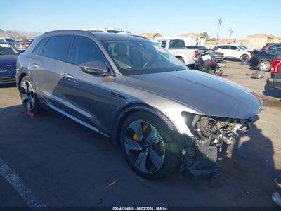 AUDI E-TRON 2022