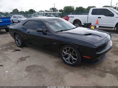 DODGE CHALLENGER 2015