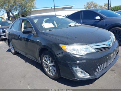 TOYOTA CAMRY HYBRID 2013