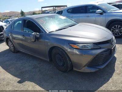 TOYOTA CAMRY HYBRID 2019