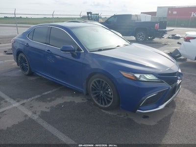 TOYOTA CAMRY 2023
