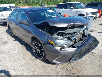 TOYOTA CAMRY 2016