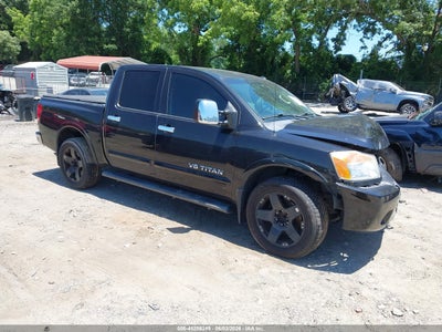 NISSAN TITAN 2012