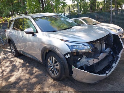 NISSAN PATHFINDER 2025