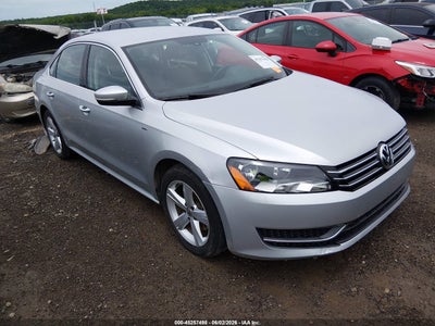VOLKSWAGEN PASSAT 2014
