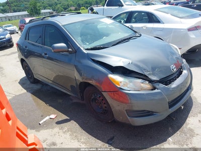 TOYOTA MATRIX 2010