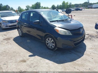 TOYOTA YARIS 2013