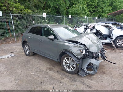 AUDI Q3 2023