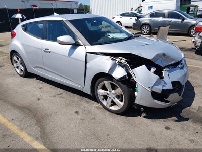 HYUNDAI VELOSTER 2013