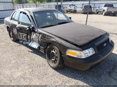 FORD CROWN VICTORIA 2009