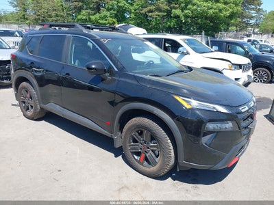NISSAN ROGUE 2025