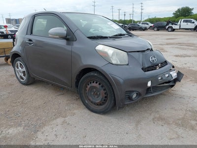 SCION IQ 2013