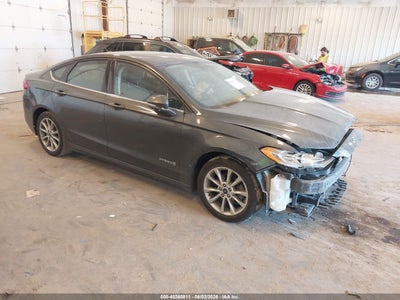 FORD FUSION HYBRID 2017