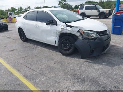 TOYOTA COROLLA 2015