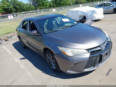 TOYOTA CAMRY 2015
