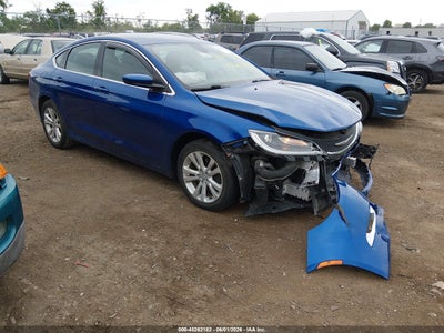CHRYSLER 200 2015