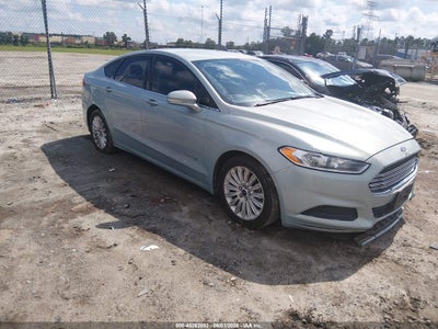 FORD FUSION HYBRID 2013