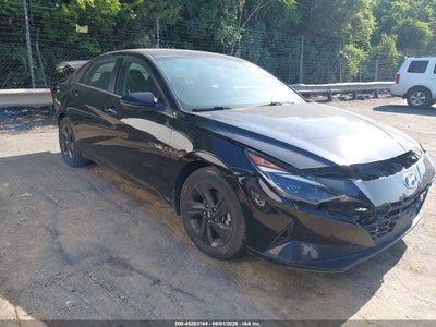 HYUNDAI ELANTRA 2022
