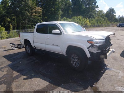 TOYOTA TACOMA 2018