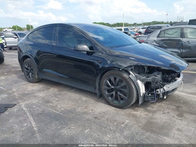 TESLA MODEL X 2024