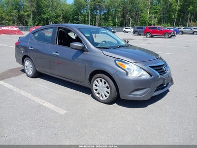 NISSAN VERSA 2019