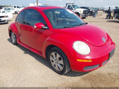VOLKSWAGEN NEW BEETLE 2008