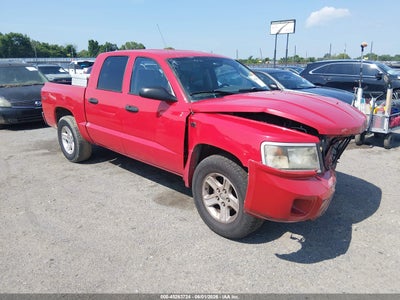 RAM DAKOTA 2011