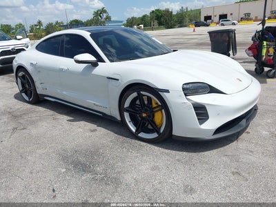 PORSCHE TAYCAN 2020