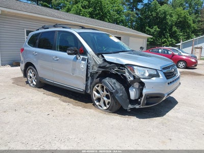 SUBARU FORESTER 2017