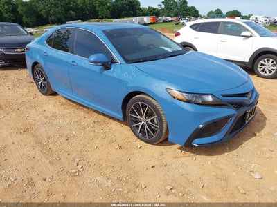 TOYOTA CAMRY 2024