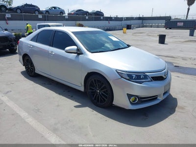 TOYOTA CAMRY 2012