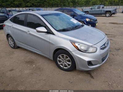 HYUNDAI ACCENT 2013