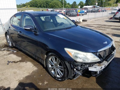 HYUNDAI GENESIS 2012