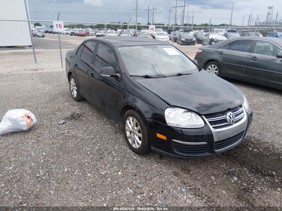 VOLKSWAGEN JETTA 2010