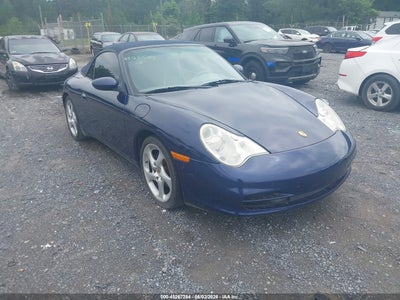 PORSCHE 911 2004