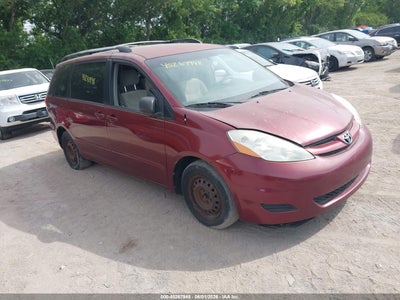 TOYOTA SIENNA 2008