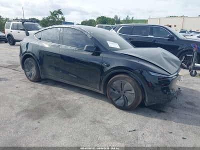 TESLA MODEL Y 2026