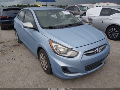 HYUNDAI ACCENT 2013