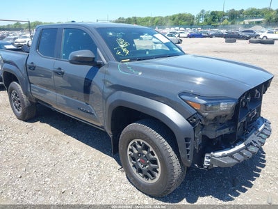 TOYOTA TACOMA 2024