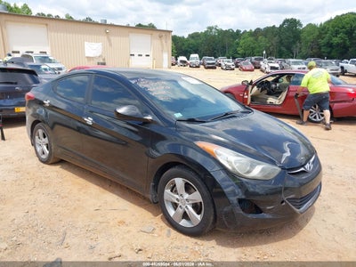 HYUNDAI ELANTRA 2012