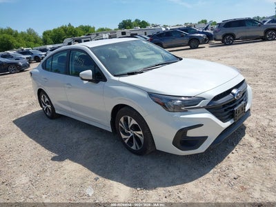 SUBARU LEGACY 2025