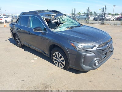 SUBARU OUTBACK 2023