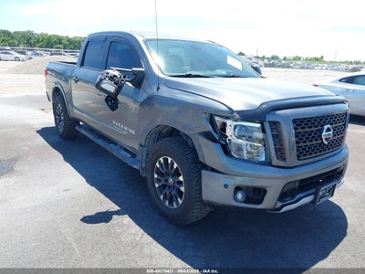 NISSAN TITAN 2018
